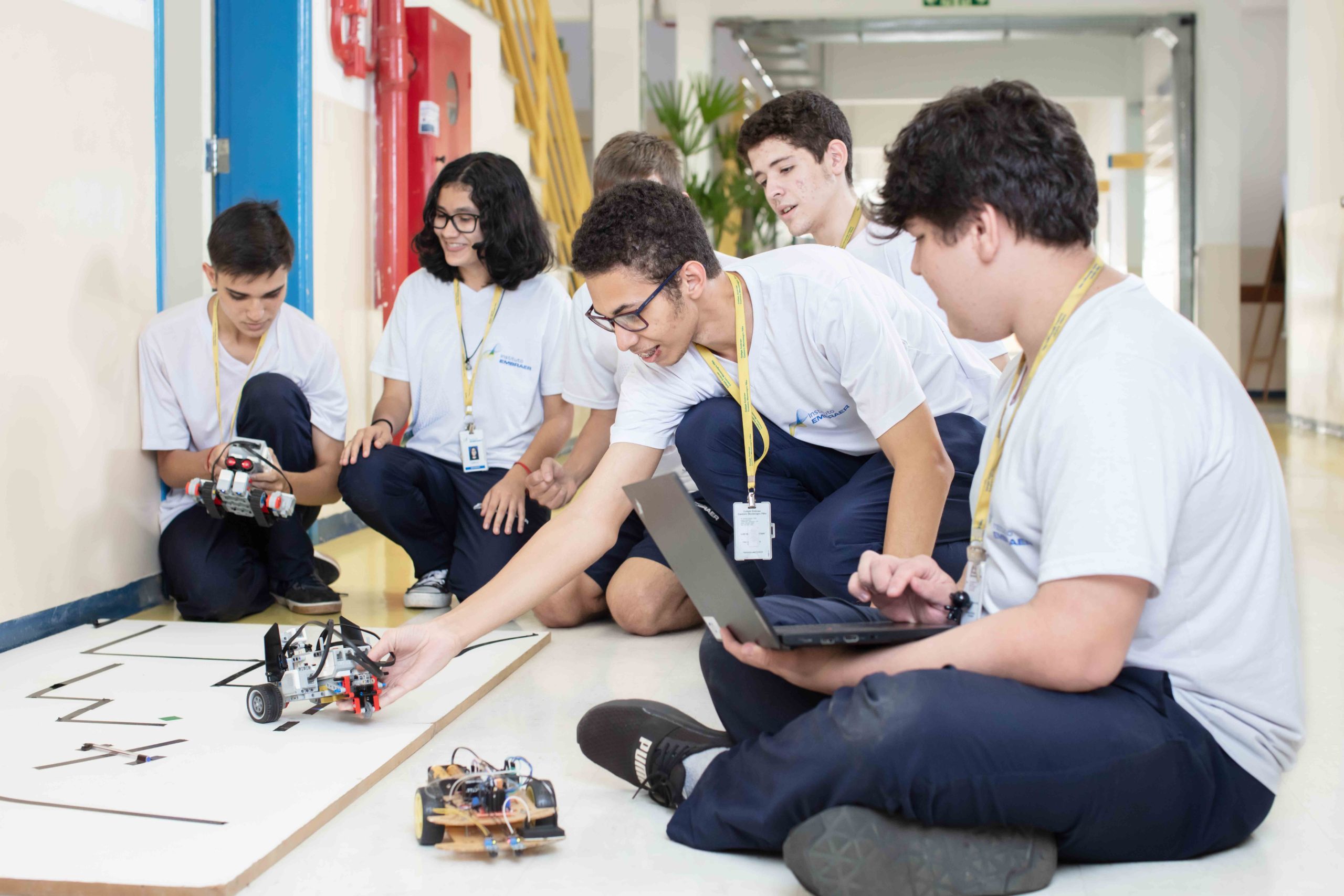 El Instituto Embraer celebra 25 años del poder transformador de la educación